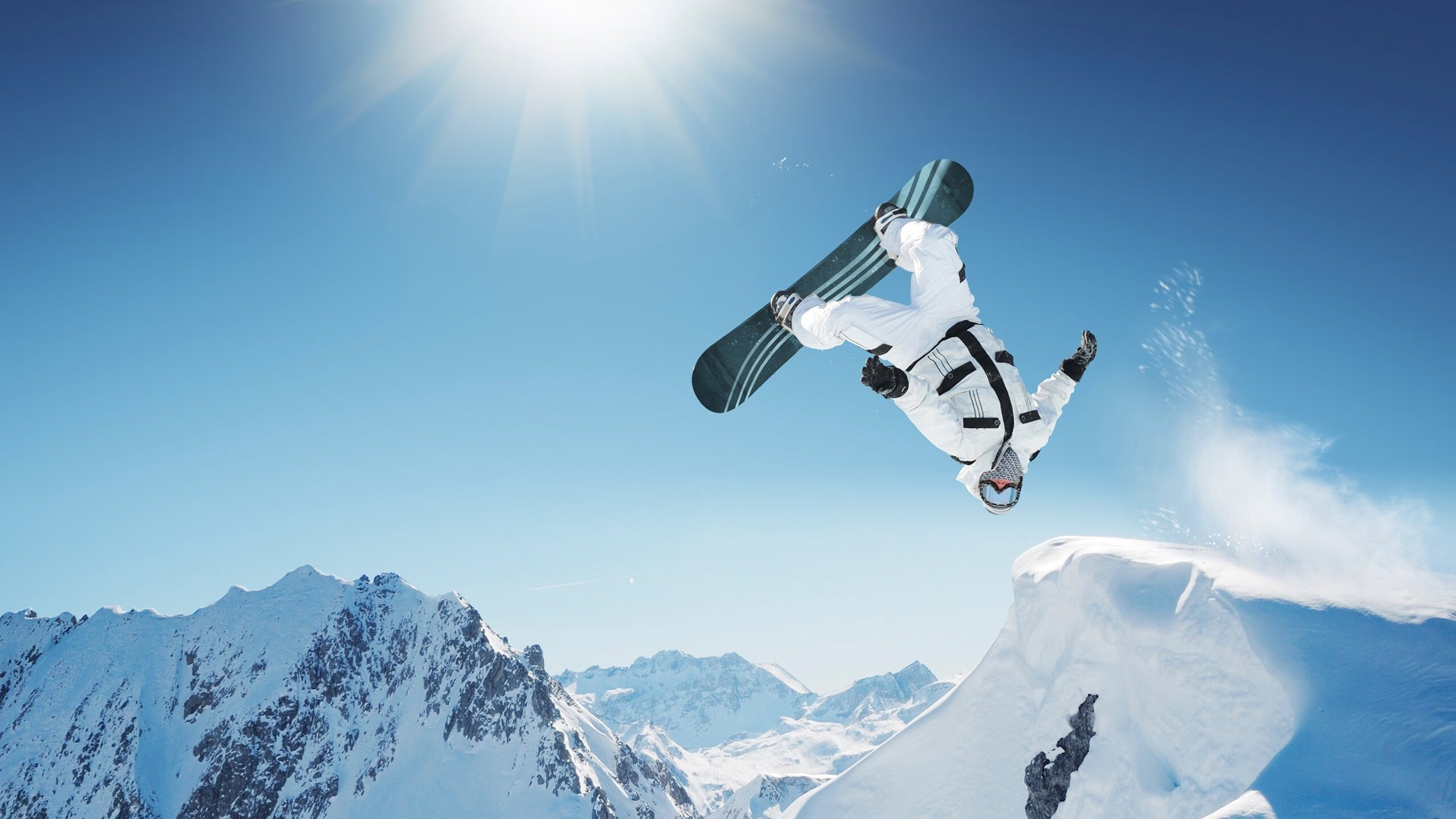 体育焦点人物成长故事,体育人物深度报道案例分析